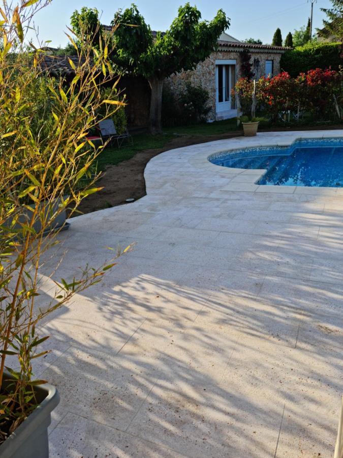 Petit Gite De Provence Мазан Екстериор снимка