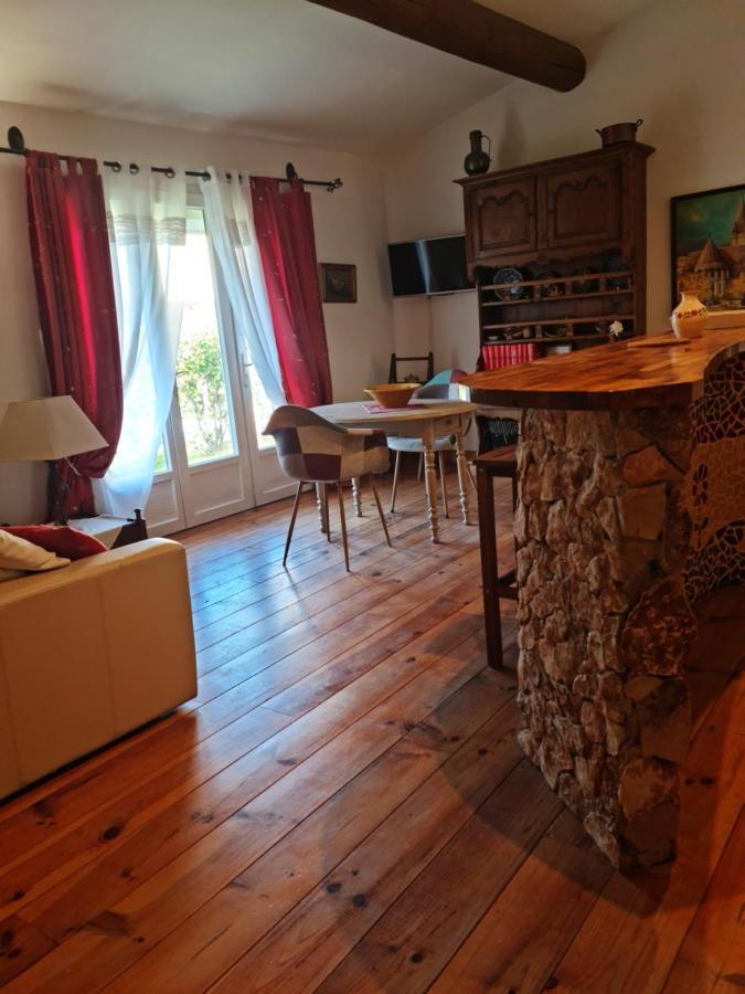 Petit Gite De Provence Мазан Екстериор снимка